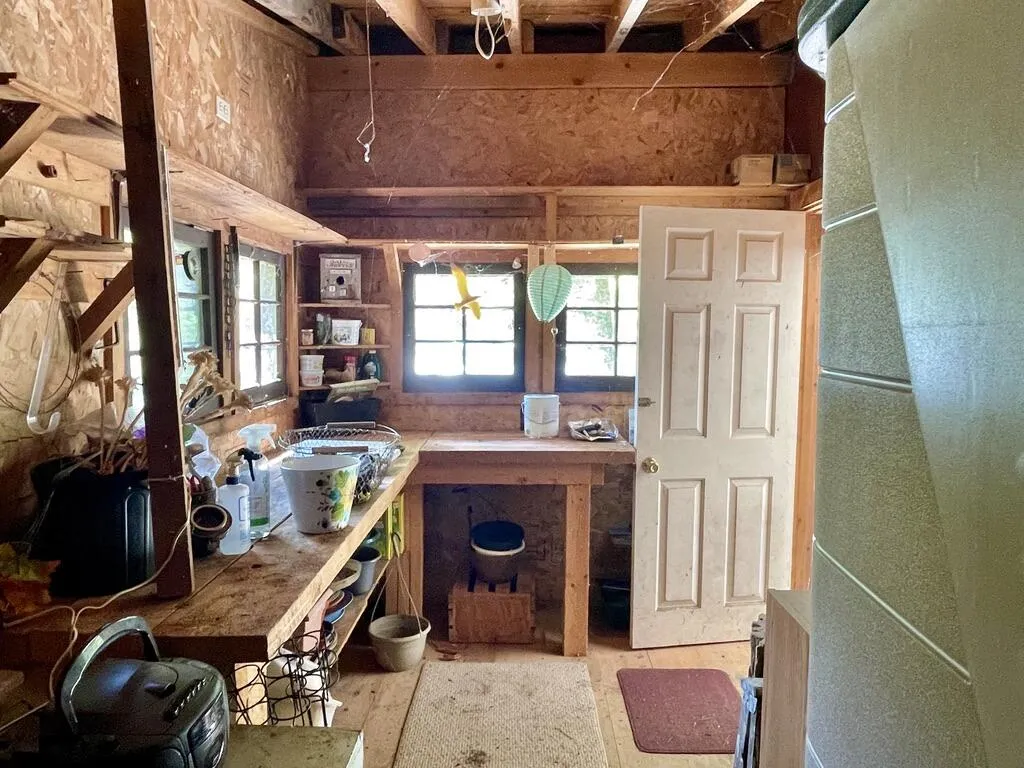 27 Meadow Lark Lane Lincolnville ME 04849