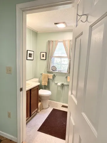 27 Meadow Lark Lane Lincolnville ME 04849