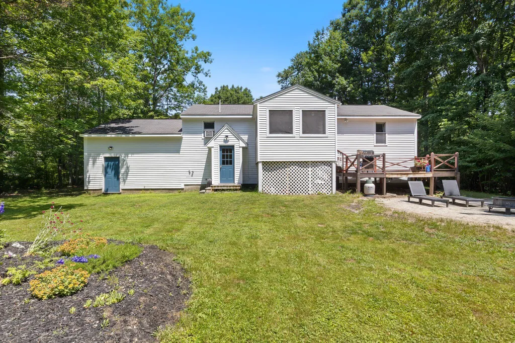 4 Jesse Circle Sanford ME 04073