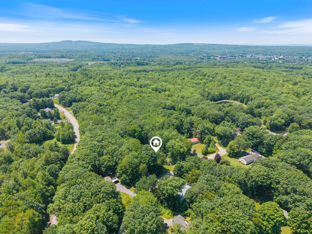 4 Jesse Circle Sanford ME 04073