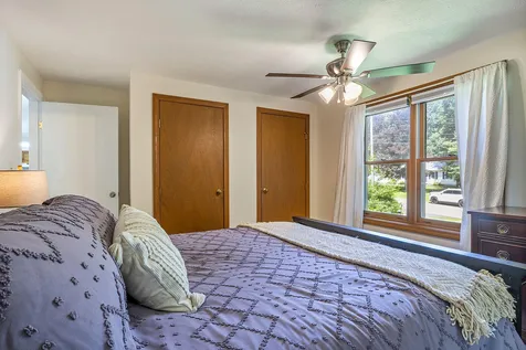 4 Jesse Circle Sanford ME 04073