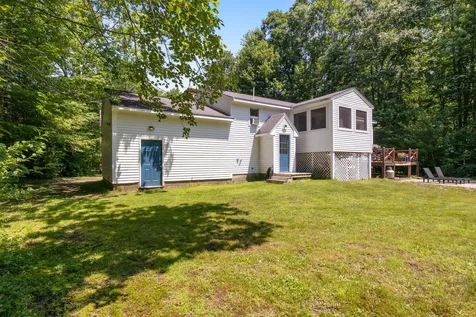 4 Jesse Circle Sanford ME 04073