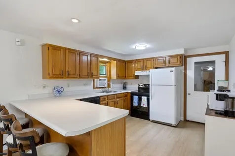 4 Jesse Circle Sanford ME 04073