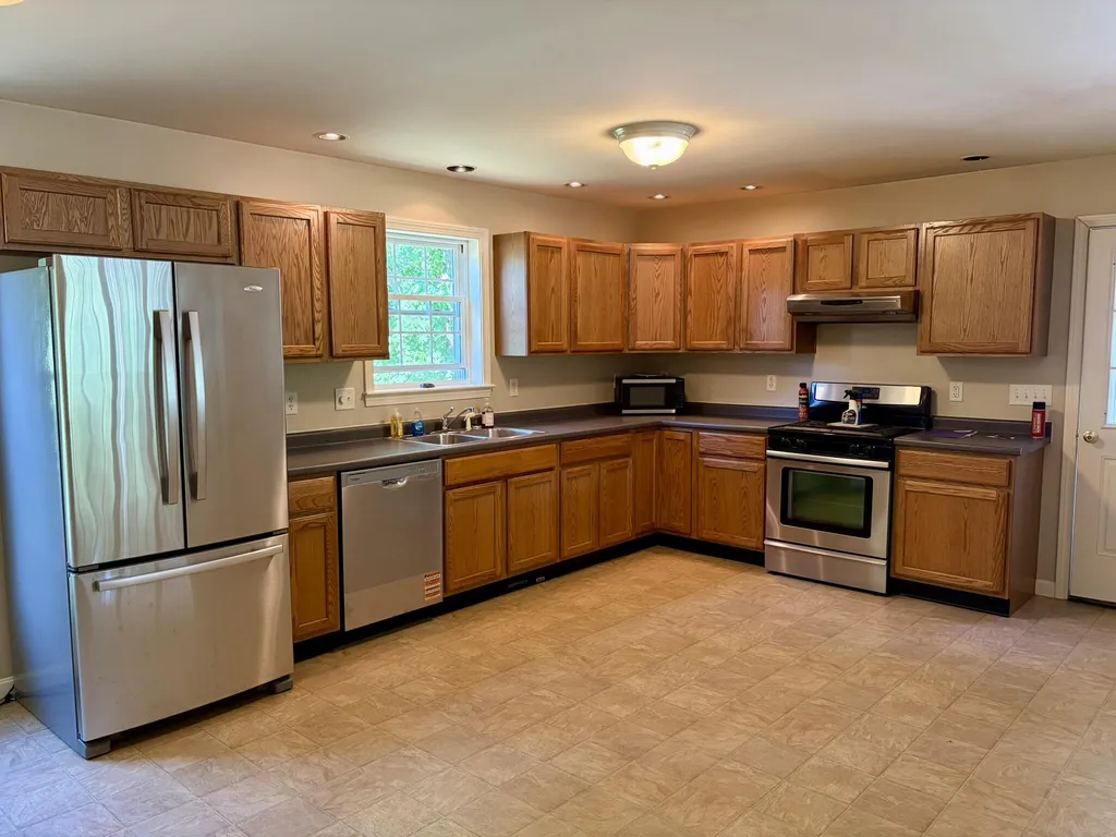 870 Long Plains Road Buxton ME 04093