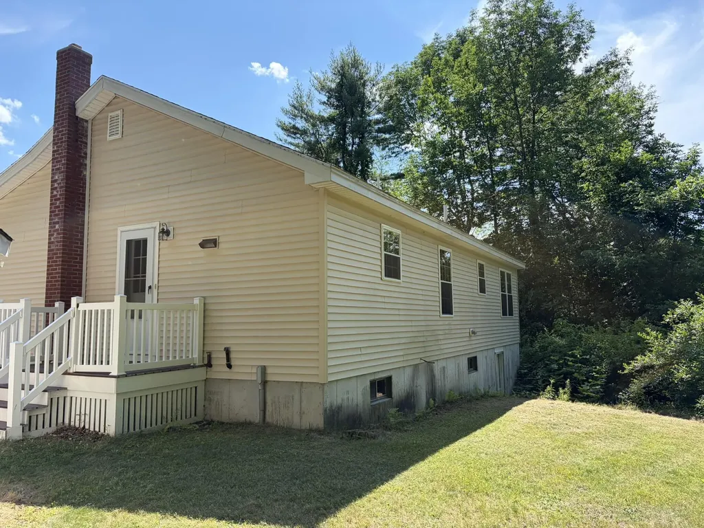 870 Long Plains Road Buxton ME 04093