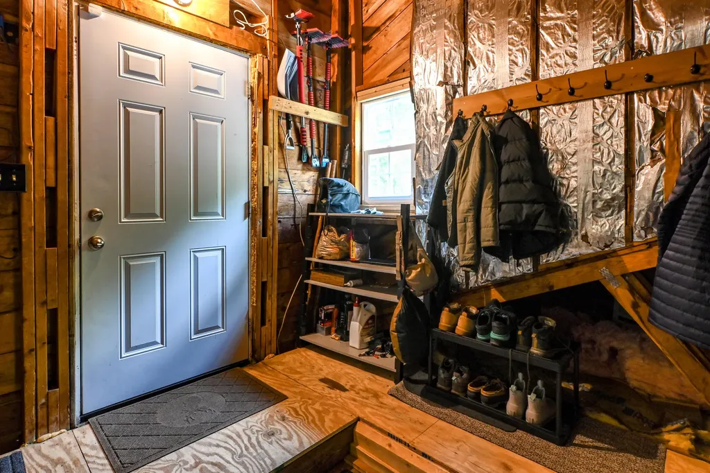 10 Sky Lane Waterboro ME 04061