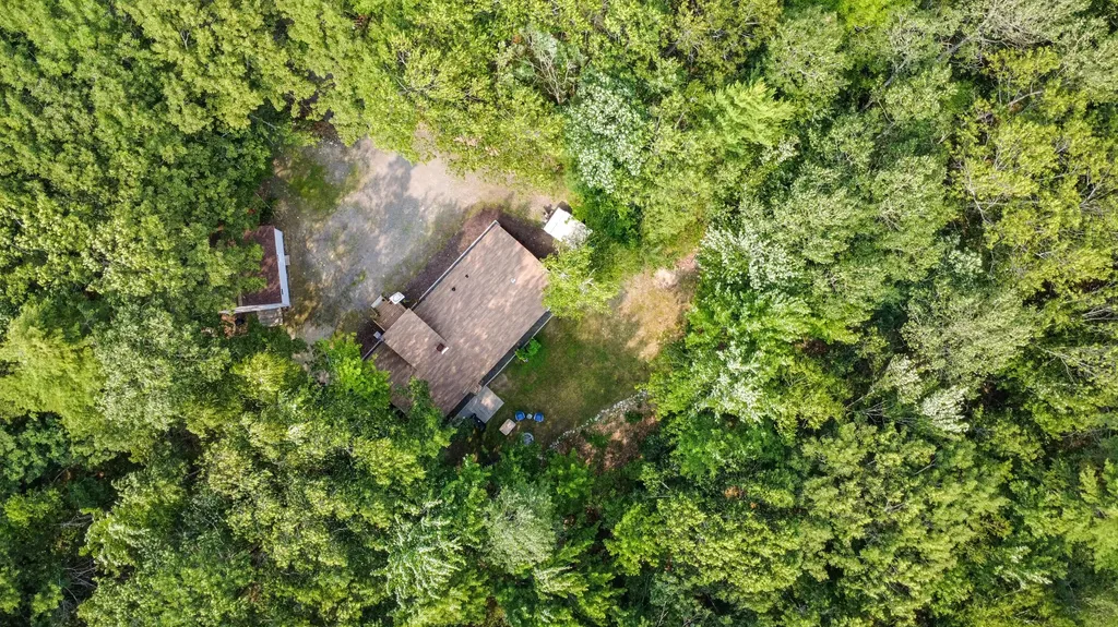 10 Sky Lane Waterboro ME 04061