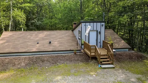 10 Sky Lane Waterboro ME 04061