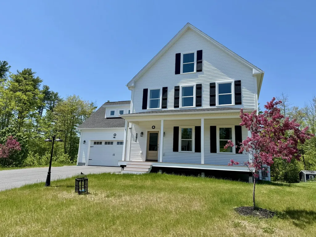 1 Beacon Drive Brunswick ME 04011