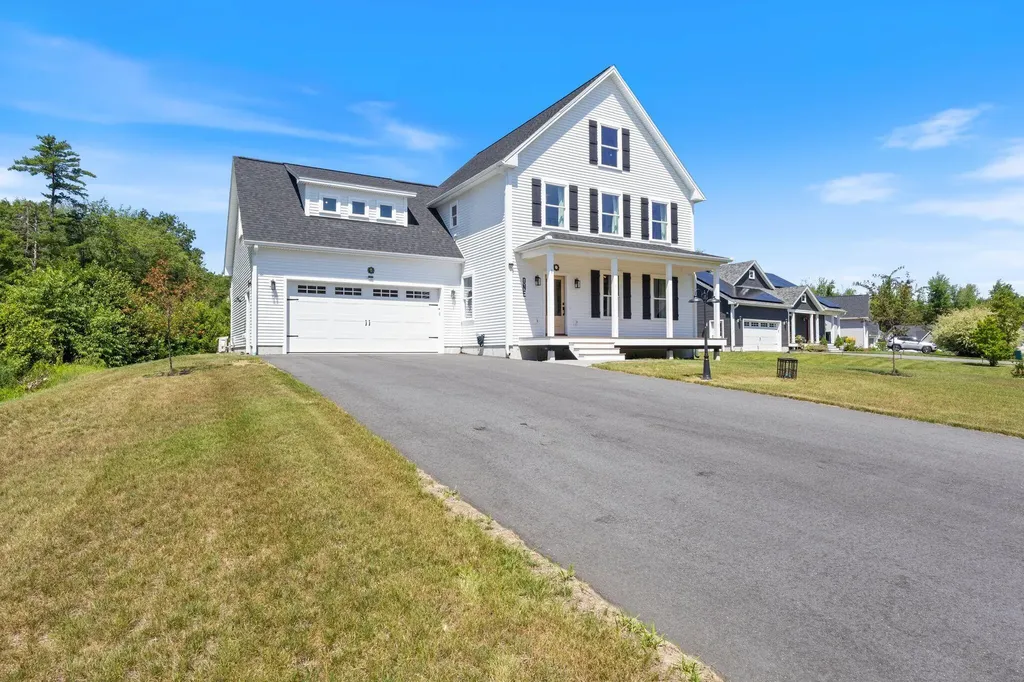 1 Beacon Drive Brunswick ME 04011