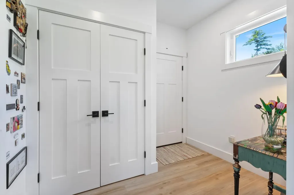 1 Beacon Drive Brunswick ME 04011