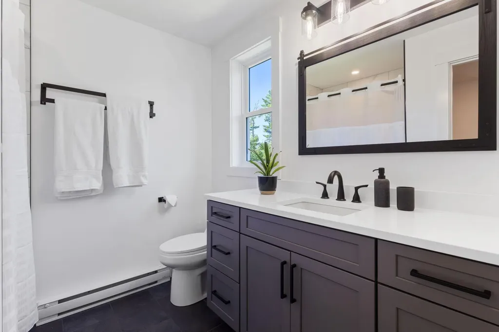 1 Beacon Drive Brunswick ME 04011