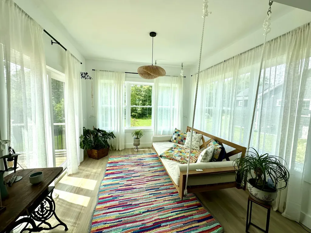 1 Beacon Drive Brunswick ME 04011