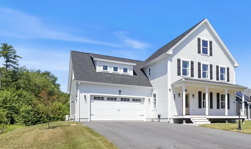 1 Beacon Drive Brunswick ME 04011