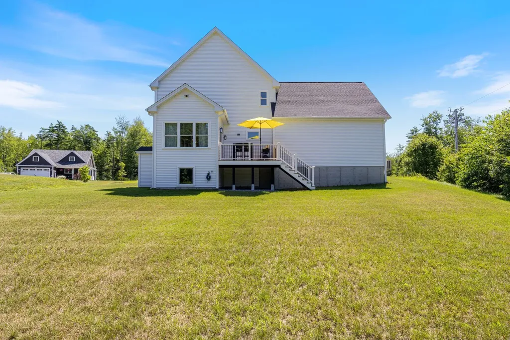 1 Beacon Drive Brunswick ME 04011