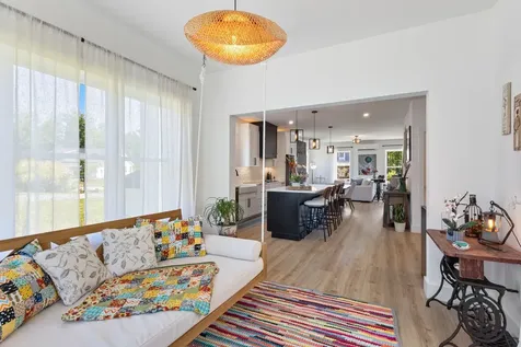1 Beacon Drive Brunswick ME 04011