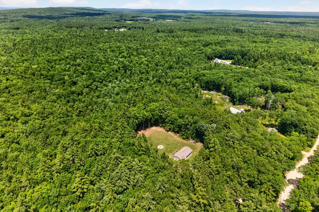 192 Oak Hill Road Lebanon ME 04027
