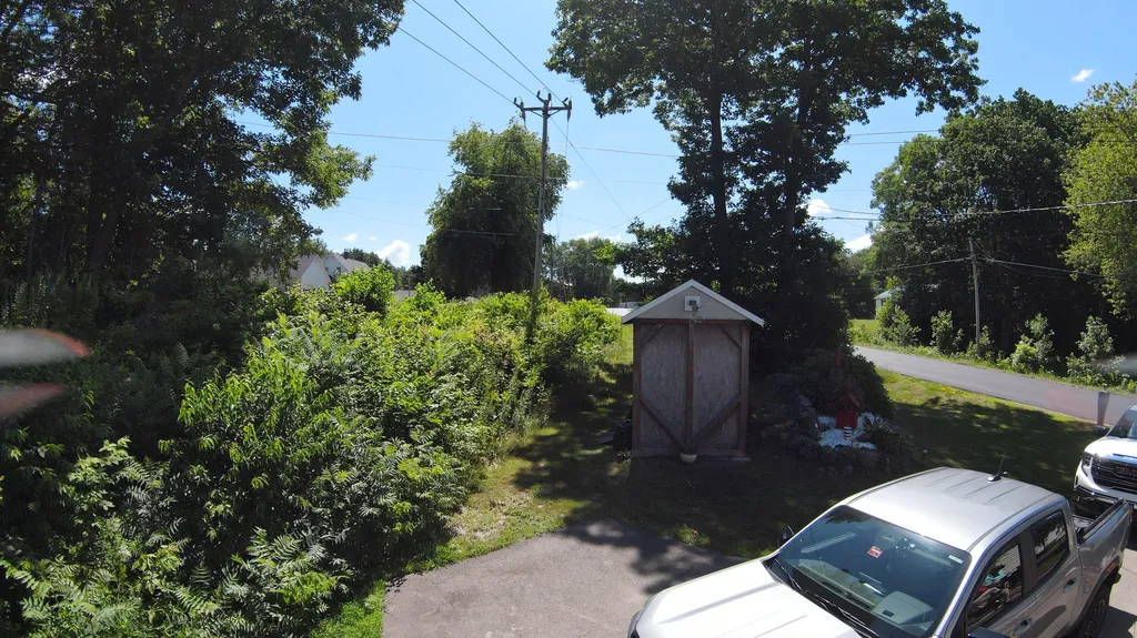 20 Clewleyville Road Eddington ME 04428