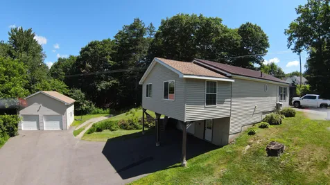 20 Clewleyville Road Eddington ME 04428