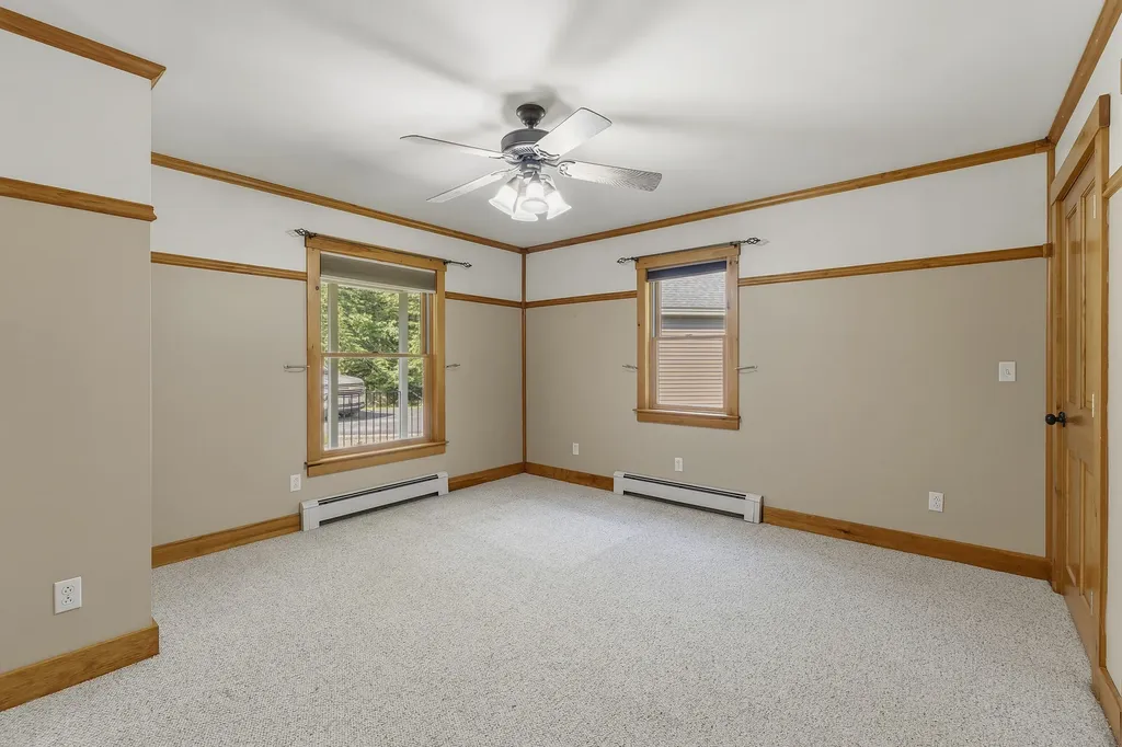 61 Abrams Lane Poland ME 04274