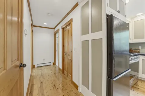 61 Abrams Lane Poland ME 04274