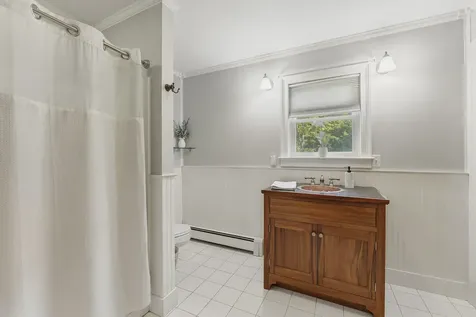 61 Abrams Lane Poland ME 04274