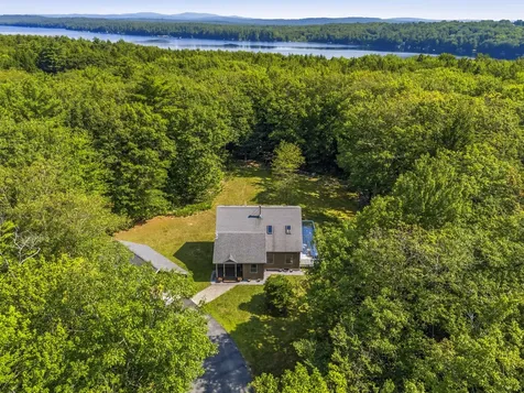 61 Abrams Lane Poland ME 04274