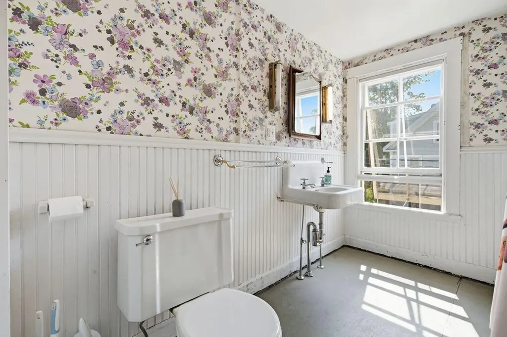 29 Corliss Street Bath ME 04530
