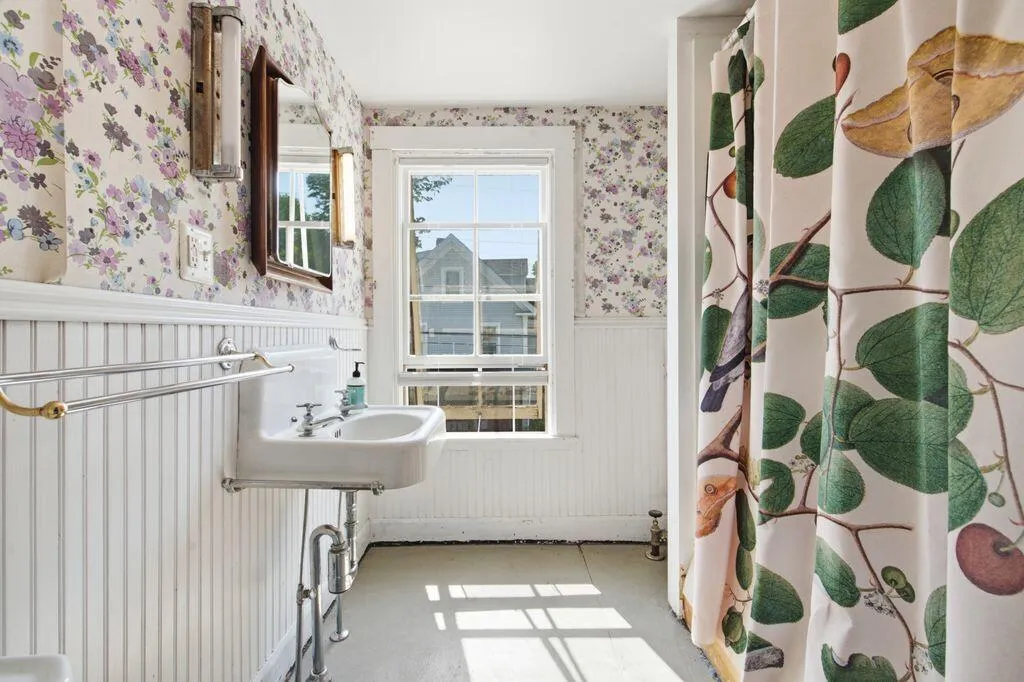 29 Corliss Street Bath ME 04530