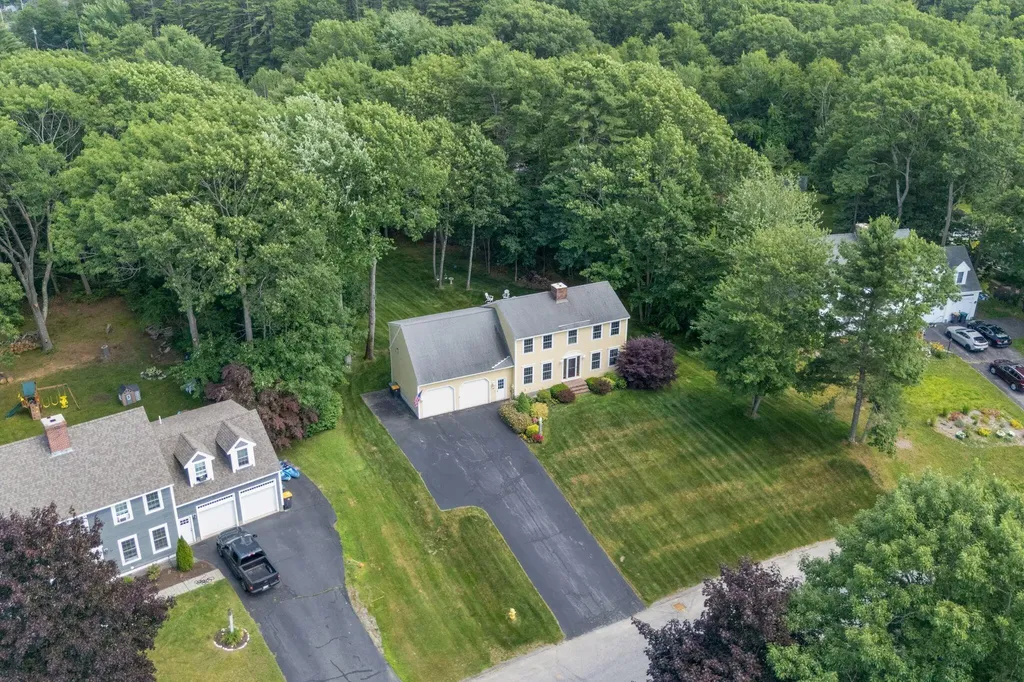 31 Pine Ledge Drive Scarborough ME 04074
