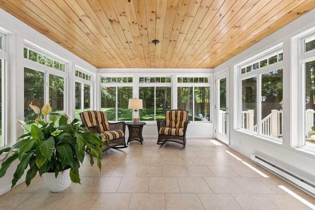 31 Pine Ledge Drive Scarborough ME 04074