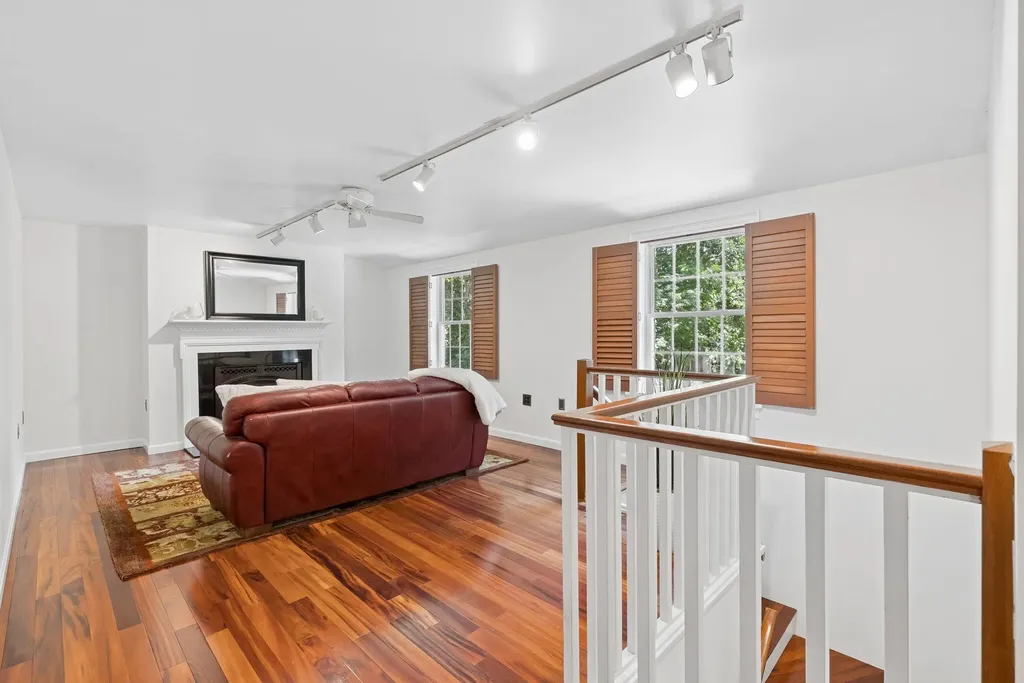 31 Pine Ledge Drive Scarborough ME 04074