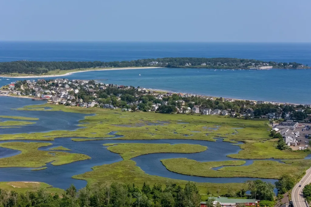 31 Pine Ledge Drive Scarborough ME 04074