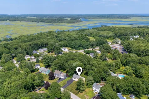 31 Pine Ledge Drive Scarborough ME 04074