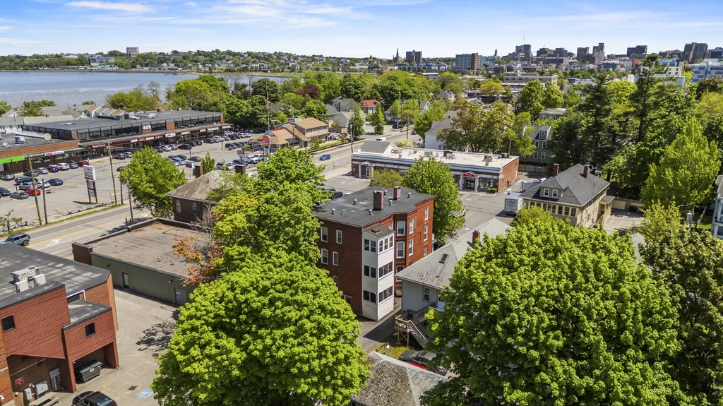 11 William Street Portland ME 04103