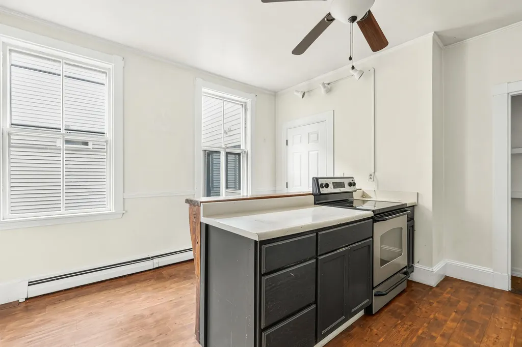 11 William Street Portland ME 04103