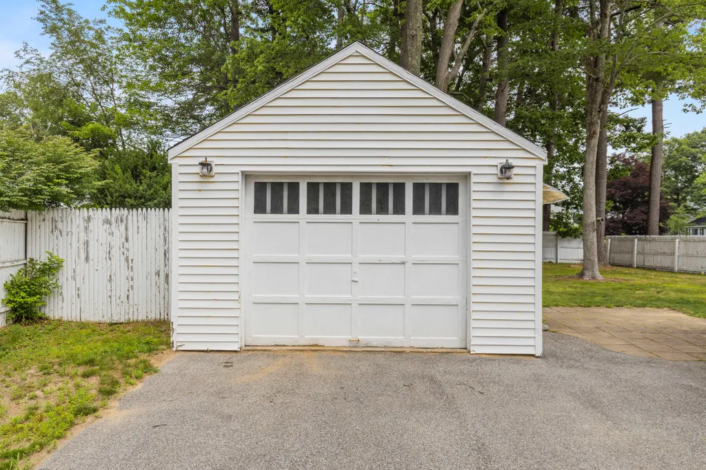 341 Auburn Street Portland ME 04103