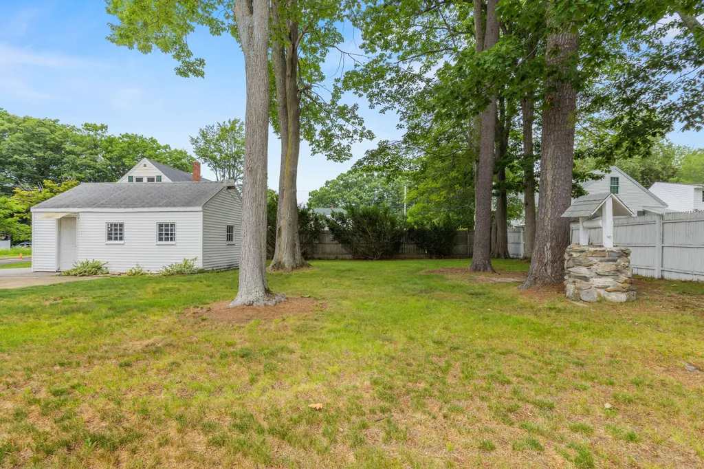 341 Auburn Street Portland ME 04103