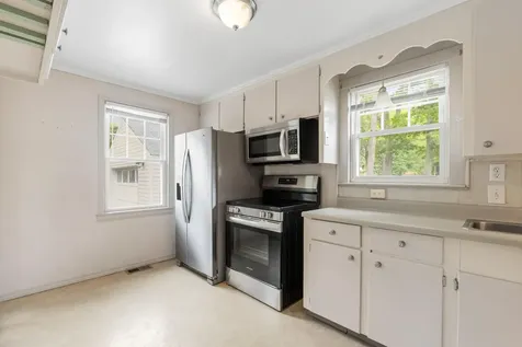 341 Auburn Street Portland ME 04103