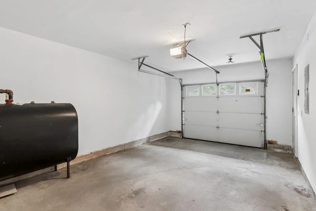 16 Woodside Drive Gorham ME 04038