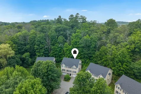 16 Woodside Drive Gorham ME 04038