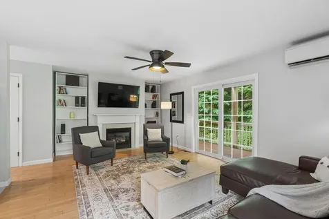 16 Woodside Drive Gorham ME 04038