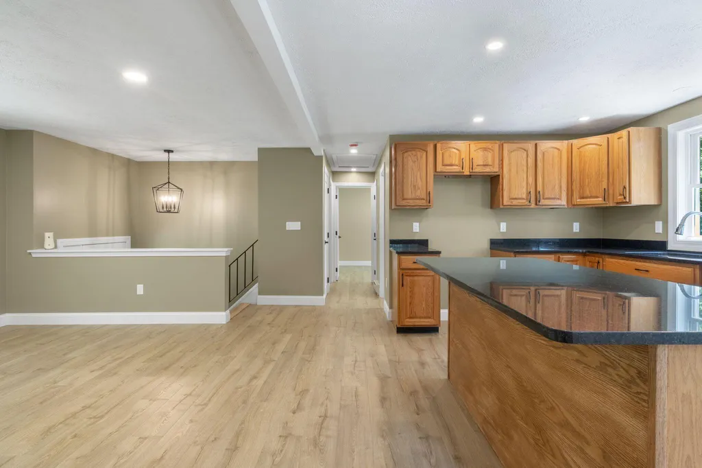 18 Fir Drive Waterboro ME 04030