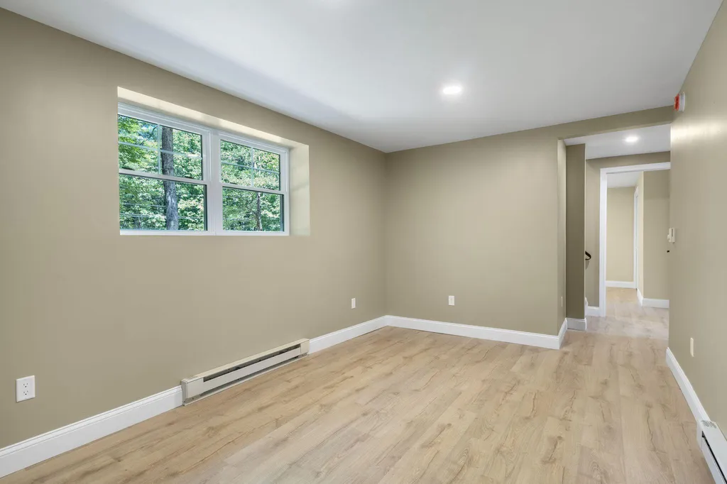 18 Fir Drive Waterboro ME 04030
