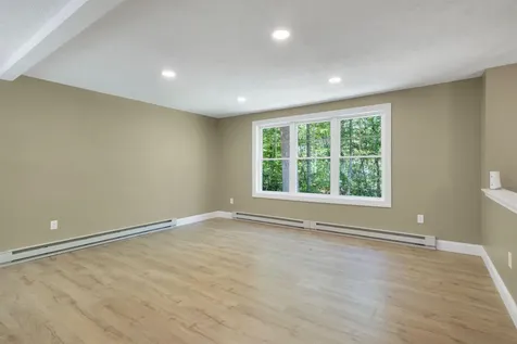 18 Fir Drive Waterboro ME 04030