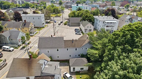 82 Hampshire Street Auburn ME 04210