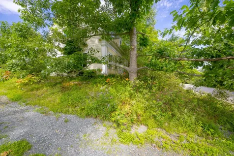 19 Newbury Neck Road Surry ME 04684