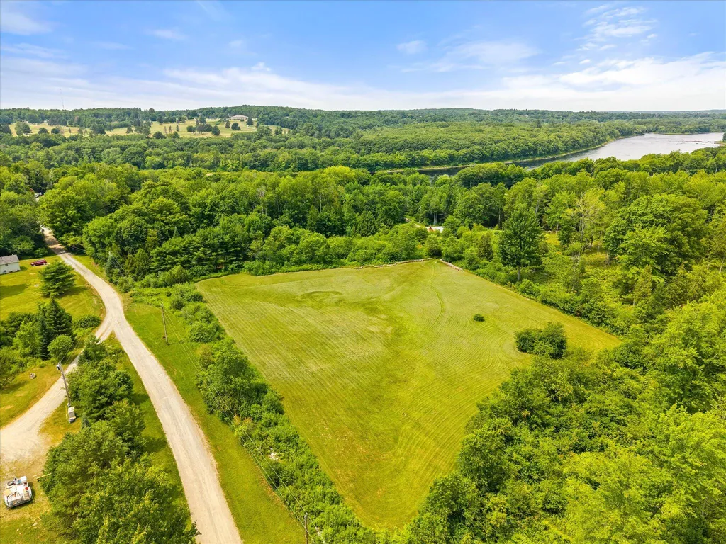 543 Riverside Drive Eddington ME 04428