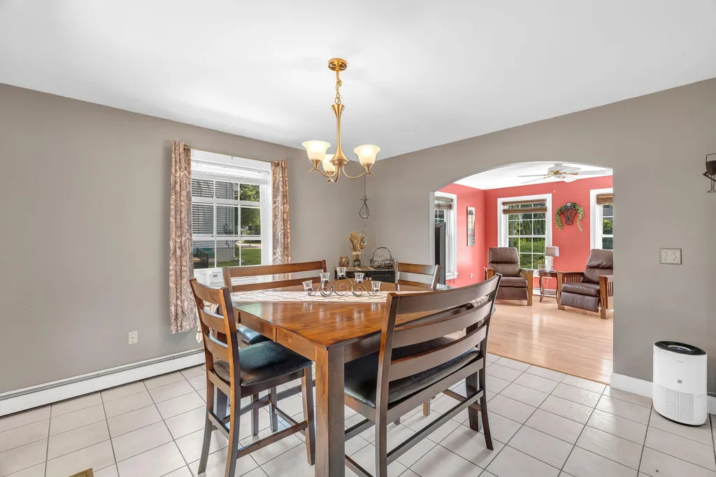 5 Chenault Street Lewiston ME 04240