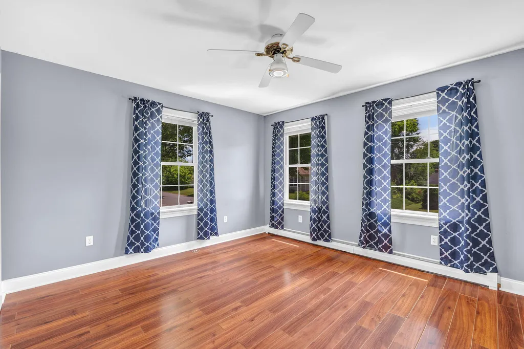 5 Chenault Street Lewiston ME 04240